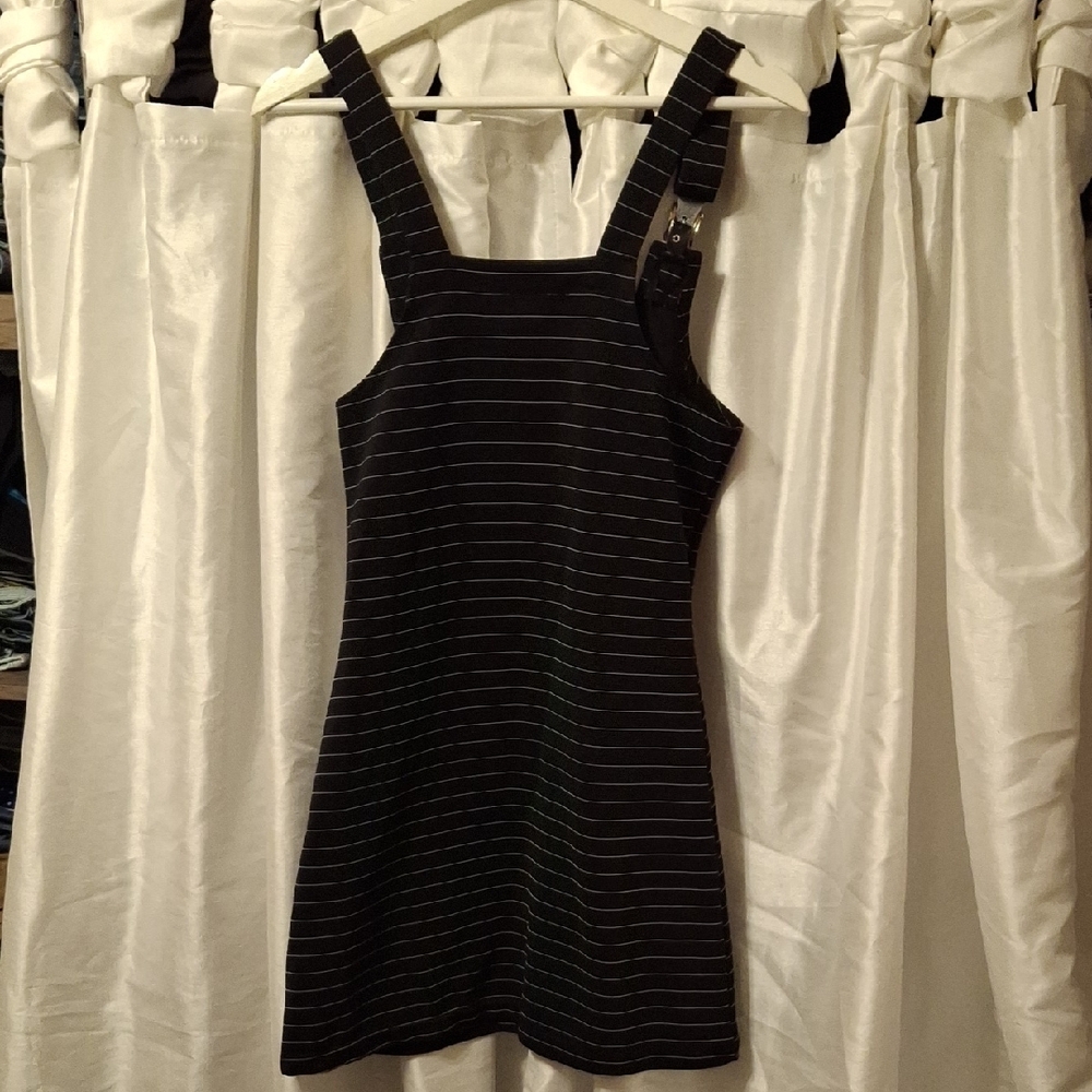 Elegant Black Striped Women's Dress Small - Picture 6 of 8
